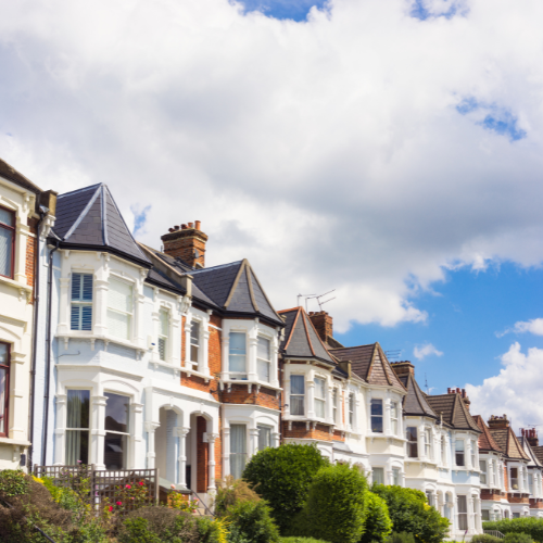 UK Property Investment 2025 – Key Trends, Insights & Forecast